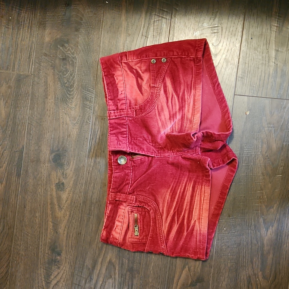 Truce shorts